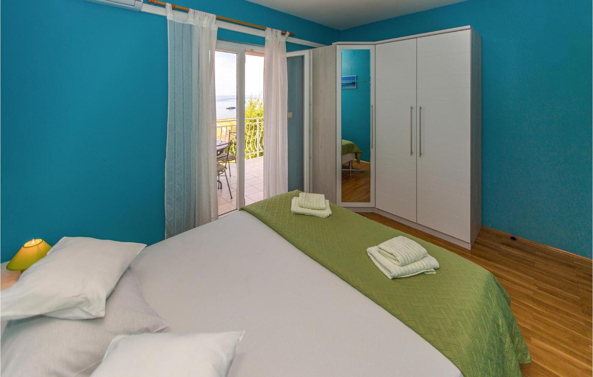 3 Bedroom Lovely Home In Plat Mlini Bagian luar foto